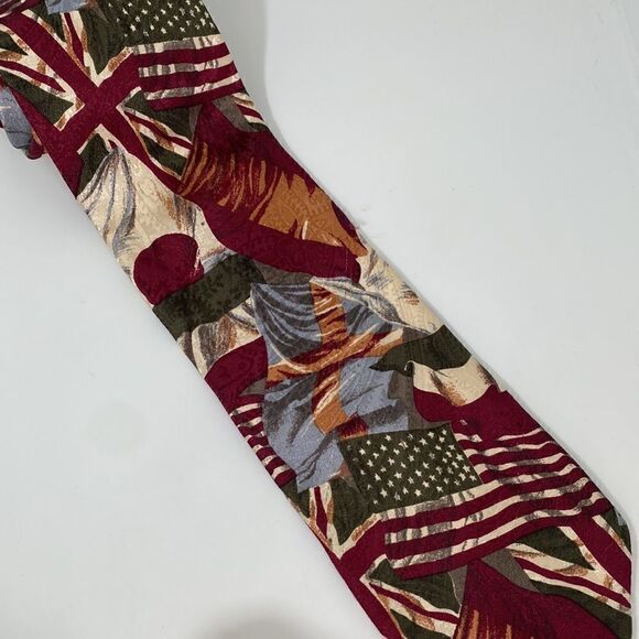 Karl Lagerfield Paris Vintage World Flags Mens Silk Tie - Picture 2 of 5